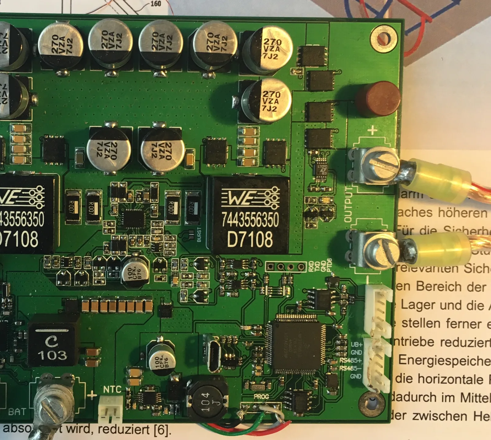 Bidirektionaler Wandler mit Mikrocontroller, Batterieanschluss und RS485-Schnittstelle